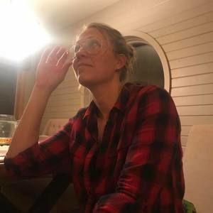 Meet your Posher, Christin